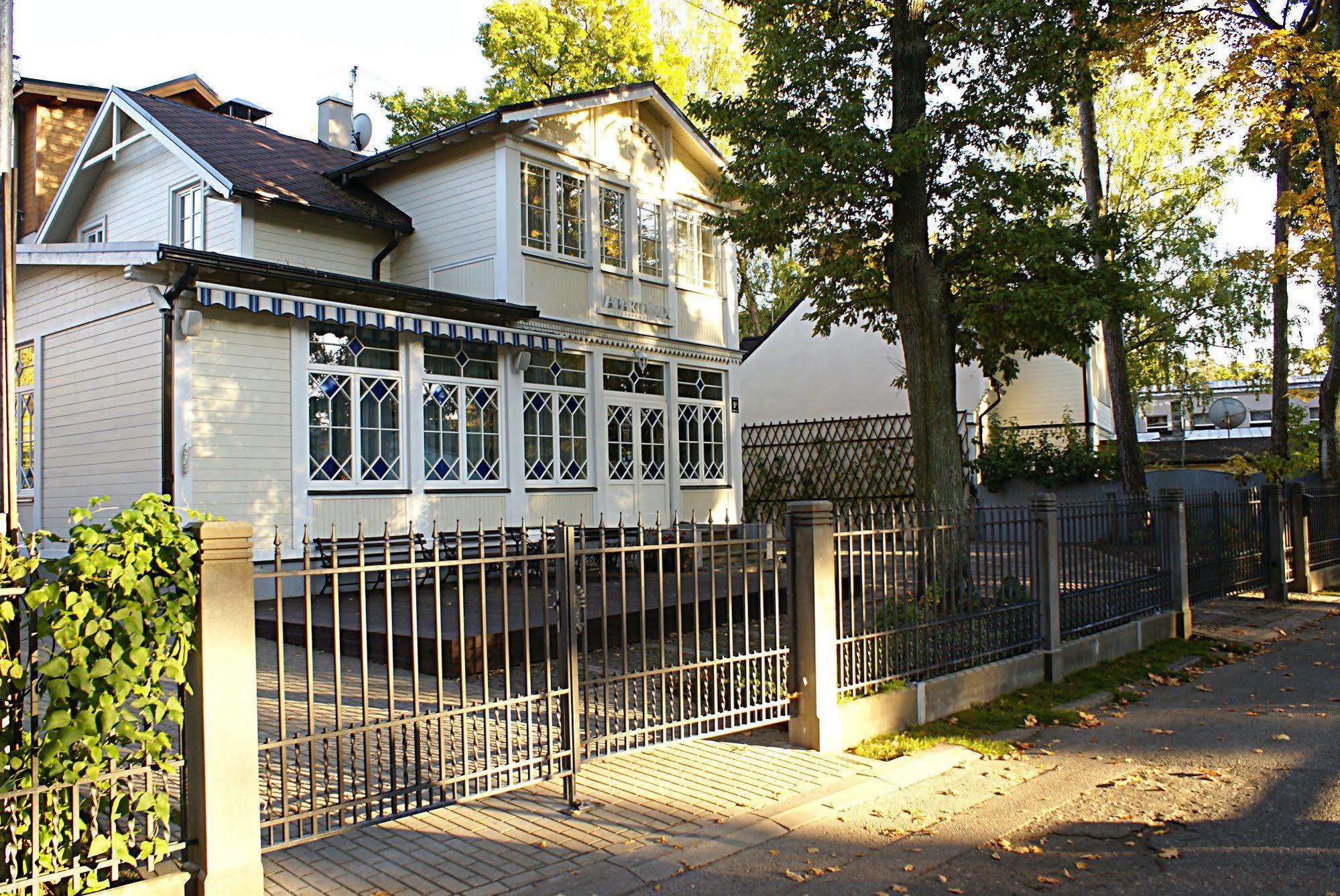 Aparte Lux Jūrkalne Buitenkant foto